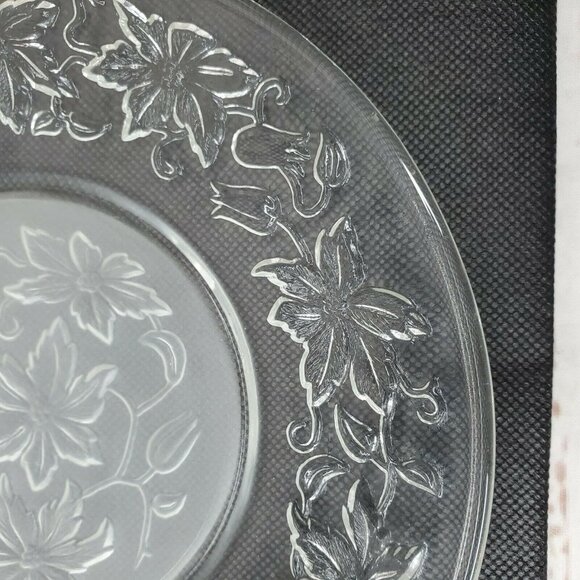 Rare Frosted Crystal Cut Floral Design 8" Small Plate - Home Décor - Picture 5 of 12